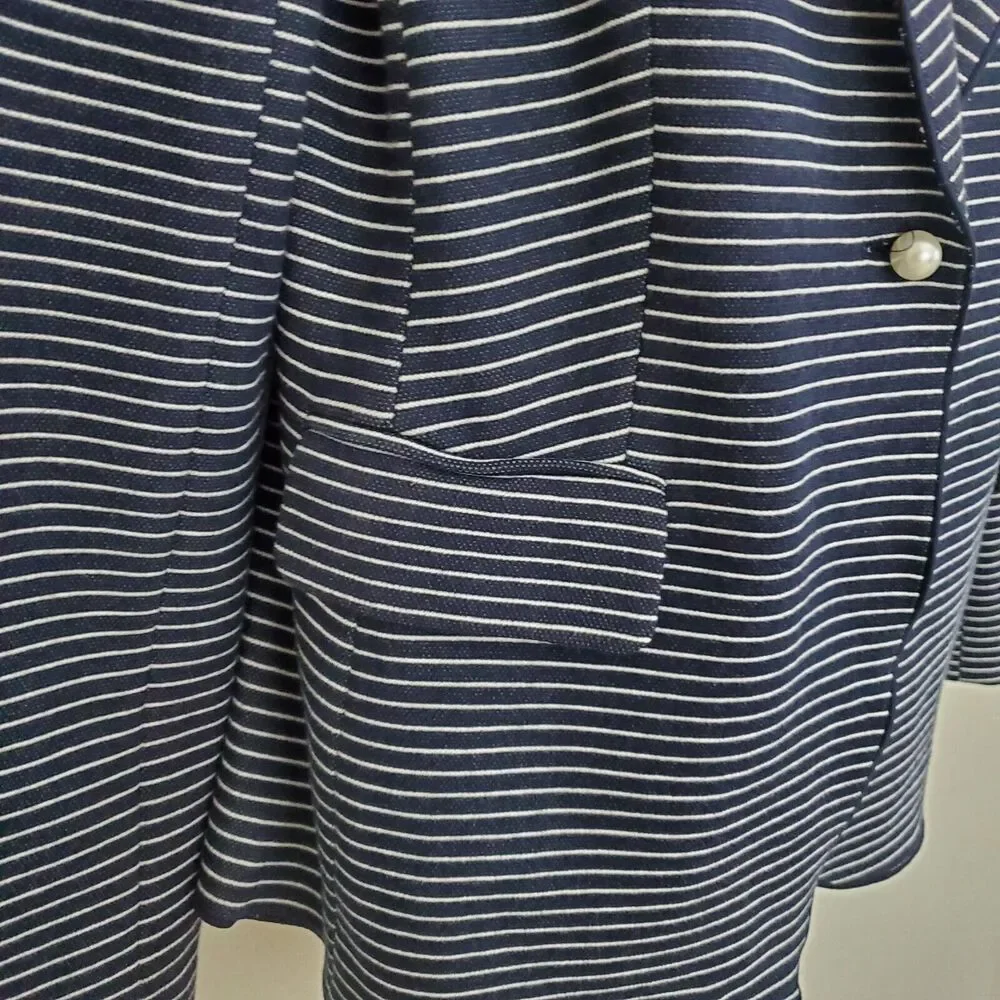 Tahari Women's Blazer 10 Blue Striped Pique Knit Pearls Nautical Business Office